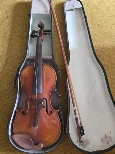 Alte geige violine mit bogen - alte,